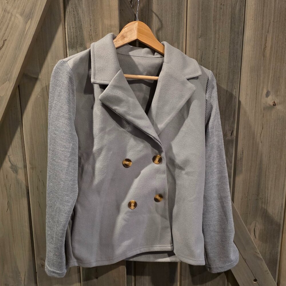 Brand New Ivora Liane Grey Small Sweater Blazer